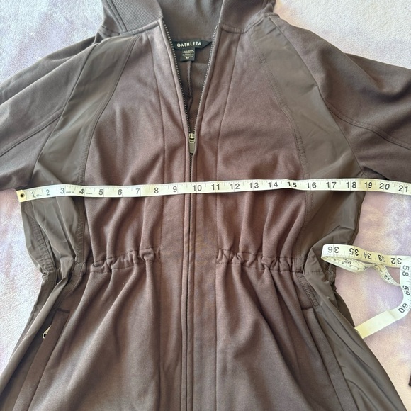 Athleta Triumph Hybrid Jacket in Shale #531094 Size XS - Picture 6 of 14